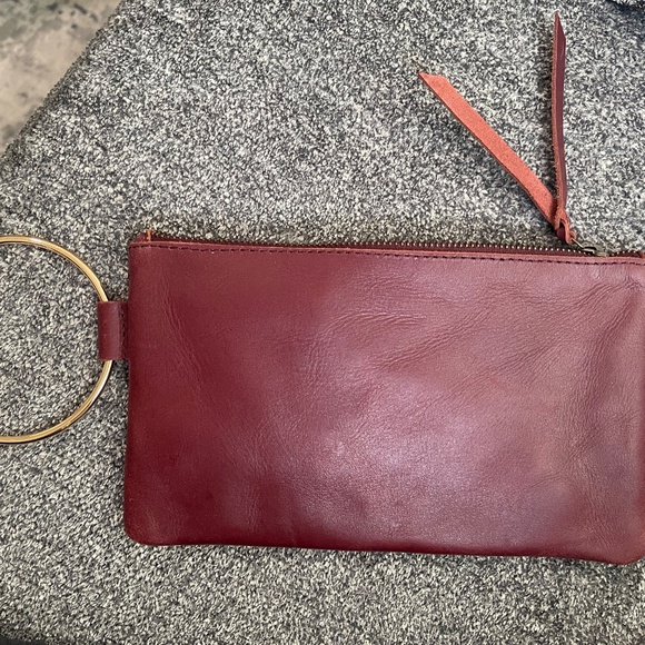 Able: Fozi Wristlet (Wine) - Picture 3 of 5